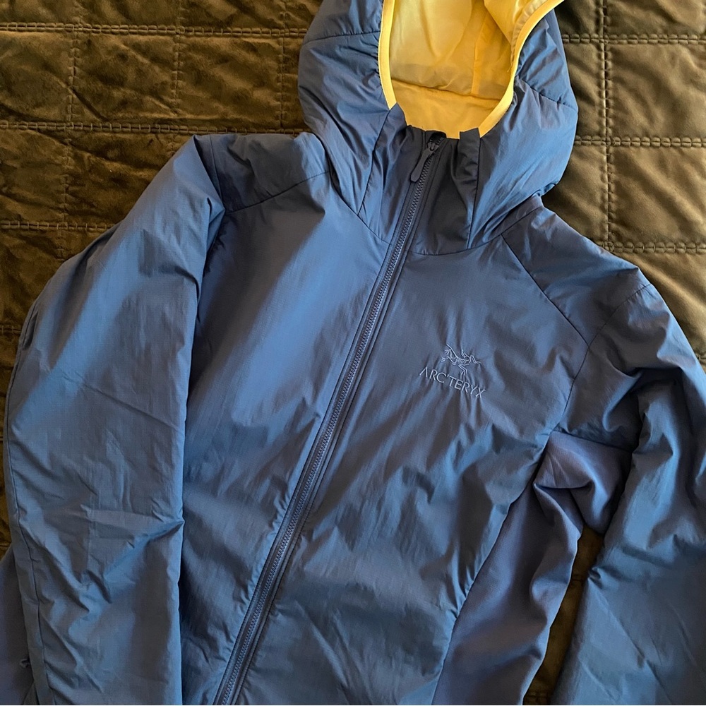 LIKE NEW Arc’teryx Atom Hoody